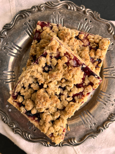 Berry Shortbread Crumble Bar