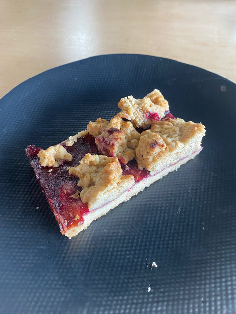 Berry Shortbread Crumble Bar
