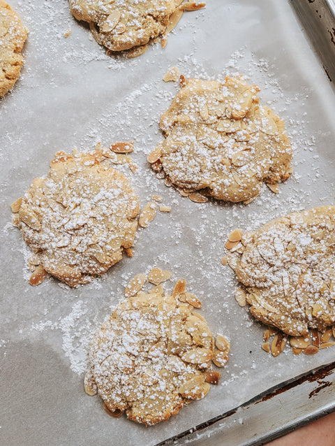 Chewy Almond Cookie